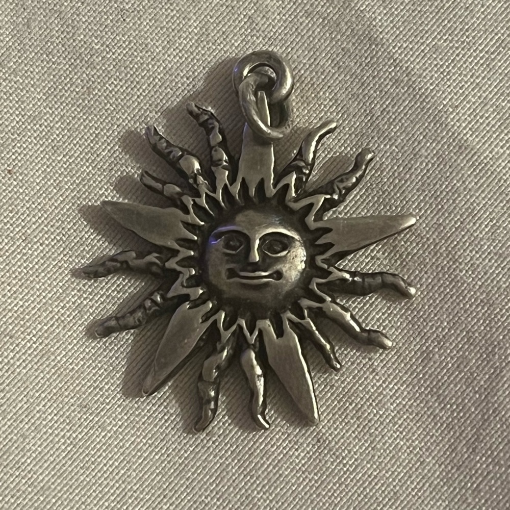 RARE vintage James Avery Sterling Silver Blazing Sun Charm